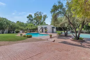 8712 N 68th St, Paradise Valley, AZ 85253 - Photo 22