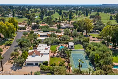 8712 N 68th Street, Paradise Valley, AZ 85253 - Photo 30