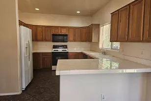 897 W Pinon Ave, Gilbert, AZ 85233 - Photo 14