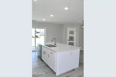 20134 E Lakeside Road, Mayer, AZ 86333 - Photo 4