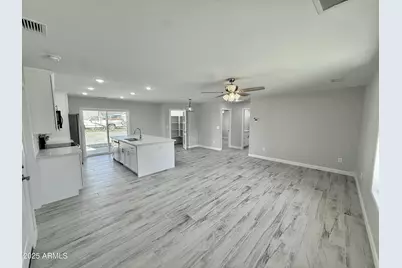 20134 E Lakeside Road, Mayer, AZ 86333 - Photo 2