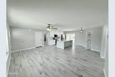 20134 E Lakeside Road, Mayer, AZ 86333 - Photo 10