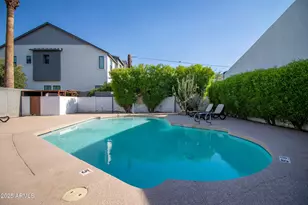 3201 N 38th St, Phoenix, AZ 85018 - Photo 30