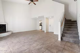 3201 N 38th St, Phoenix, AZ 85018 - Photo 12