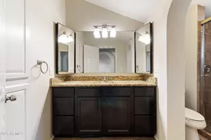 3201 N 38th St, Phoenix, AZ 85018 - Photo 6