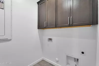 19027 W Sierra Street, Surprise, AZ 85388 - Photo 32