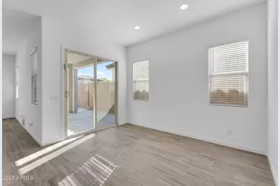 19027 W Sierra Street, Surprise, AZ 85388 - Photo 16