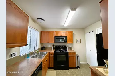 10055 E Mountainview Lake Drive #2059, Scottsdale, AZ 85258 - Photo 12