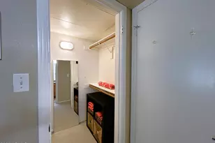 10055 E Mountainview Lake Dr, Scottsdale, AZ 85258 - Photo 20