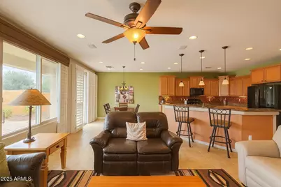 20311 N 271st Avenue, Buckeye, AZ 85396 - Photo 2