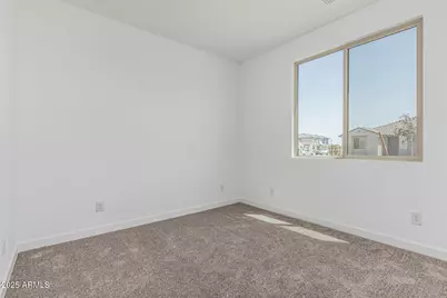 18348 W Villa Hermosa Lane, Surprise, AZ 85387 - Photo 20