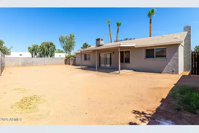 2205 E Garnet Avenue, Mesa, AZ 85204 - Photo 32