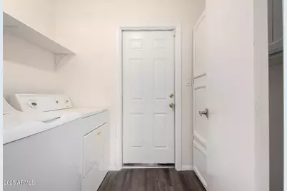 2205 E Garnet Avenue, Mesa, AZ 85204 - Photo 30