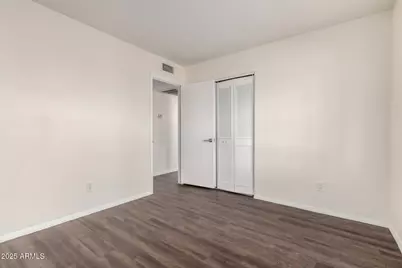 2205 E Garnet Avenue, Mesa, AZ 85204 - Photo 26