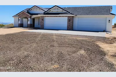 1635 W Arrowhead Lane, San Tan Valley, AZ 85144 - Photo 8
