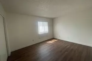 10614 N 72nd Ave, Peoria, AZ 85345 - Photo 8