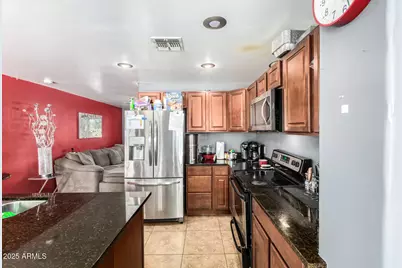 3801 W Wilshire Drive, Phoenix, AZ 85009 - Photo 12