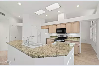 15241 W Blue Verde Drive, Sun City West, AZ 85375 - Photo 10