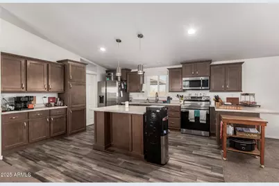 22824 W Myers Street, Wittmann, AZ 85361 - Photo 4