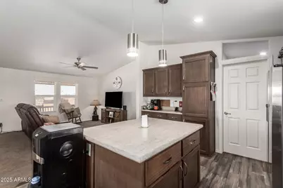 22824 W Myers Street, Wittmann, AZ 85361 - Photo 14