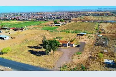 23118 E Munoz Street, Queen Creek, AZ 85142 - Photo 2