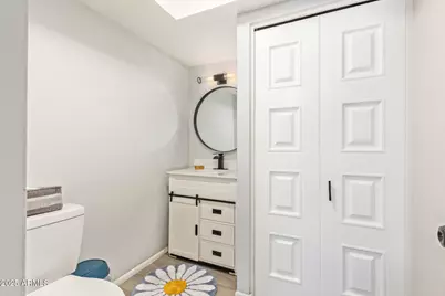 4807 W Northern Avenue, Glendale, AZ 85301 - Photo 8