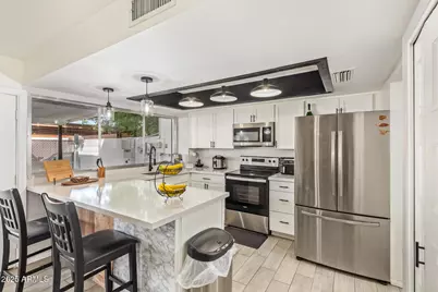 4807 W Northern Avenue, Glendale, AZ 85301 - Photo 2