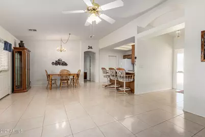 10865 E Keats Avenue, Mesa, AZ 85209 - Photo 2