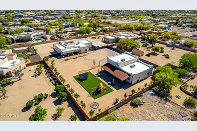 38920 N 29th Avenue, Phoenix, AZ 85086 - Photo 2