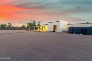 38920 N 29th Ave, Phoenix, AZ 85086 - Photo 26