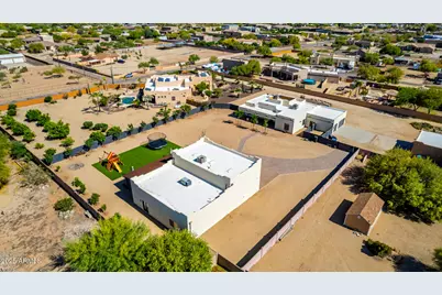 38920 N 29th Avenue, Phoenix, AZ 85086 - Photo 36