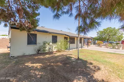 5732 N 63rd Drive, Glendale, AZ 85301 - Photo 2