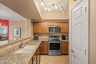 15095 N Thompson Peak Pkwy, Scottsdale, AZ 85260 - Photo 8