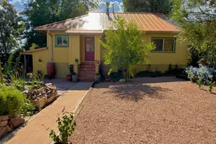 122 Van Dyke St, Bisbee, AZ 85603 - Photo 48