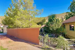 122 Van Dyke St, Bisbee, AZ 85603 - Photo 4