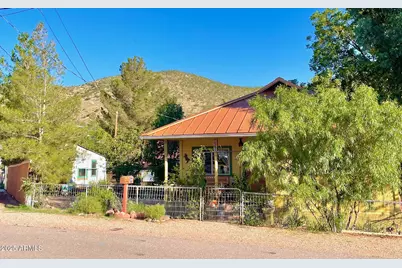 122 Van Dyke Street, Bisbee, AZ 85603 - Photo 6