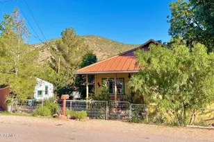 122 Van Dyke St, Bisbee, AZ 85603 - Photo 6