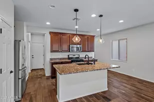 17881 W Silver Fox Way, Goodyear, AZ 85338 - Photo 22