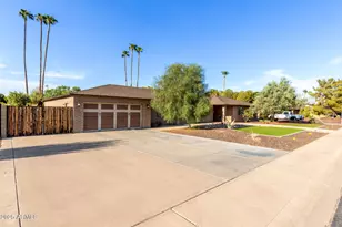 2070 E Manhatton Dr, Tempe, AZ 85282 - Photo 2