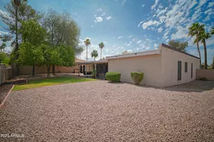 702 E Coral Gables Dr, Phoenix, AZ 85022 - Photo 34