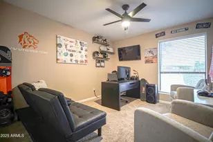 702 E Coral Gables Dr, Phoenix, AZ 85022 - Photo 18