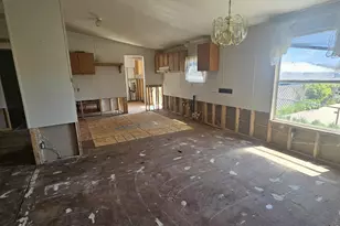 977 N Saddleback Dr, Tombstone, AZ 85638 - Photo 4