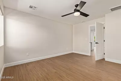414 N 13th Place, Phoenix, AZ 85006 - Photo 16