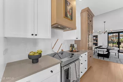 9225 N 83rd Way, Scottsdale, AZ 85258 - Photo 8