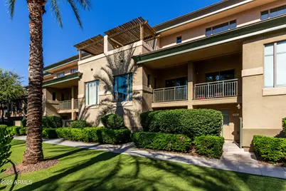 815 E Rose Lane #120, Phoenix, AZ 85014 - Photo 1