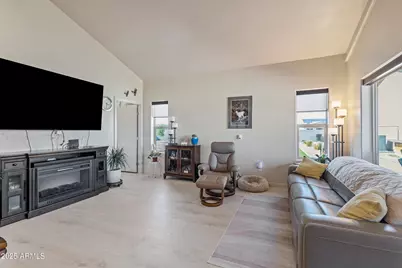 13531 W Tuckey Court, Glendale, AZ 85307 - Photo 12