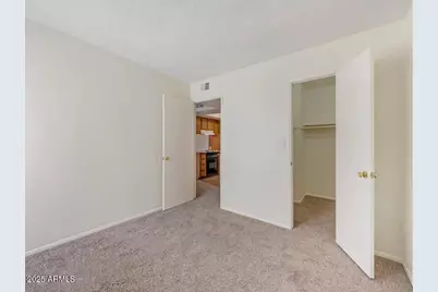 5750 N 59th Avenue #1A, Glendale, AZ 85301 - Photo 4