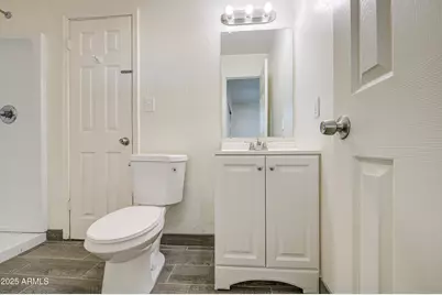 1129 E South Mountain Avenue, Phoenix, AZ 85042 - Photo 26