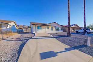 1129 E South Mountain Ave, Phoenix, AZ 85042 - Photo 2