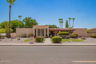 5411 E Acoma Dr, Scottsdale, AZ 85254 - Photo 2